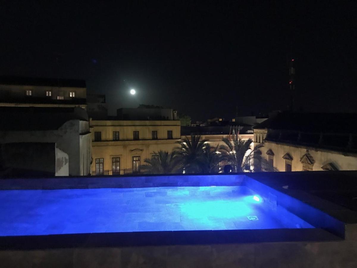 CASA PALACIO en Jerez de la Frontera con piscina privada Exterior foto